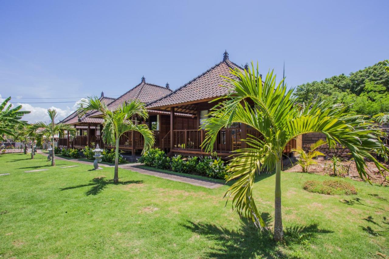 Samanta Huts Hotel Nusa Lembongan  Exterior photo