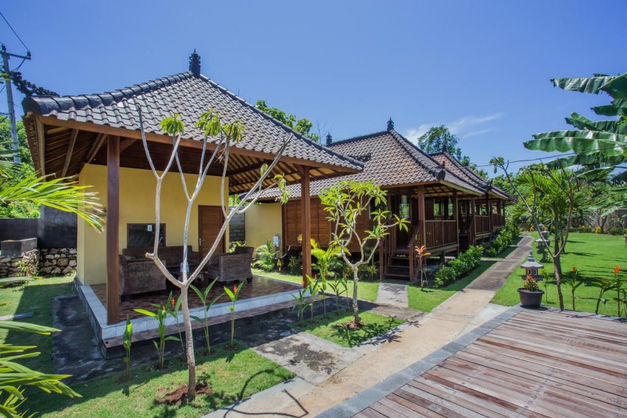 Samanta Huts Hotel Nusa Lembongan  Exterior photo
