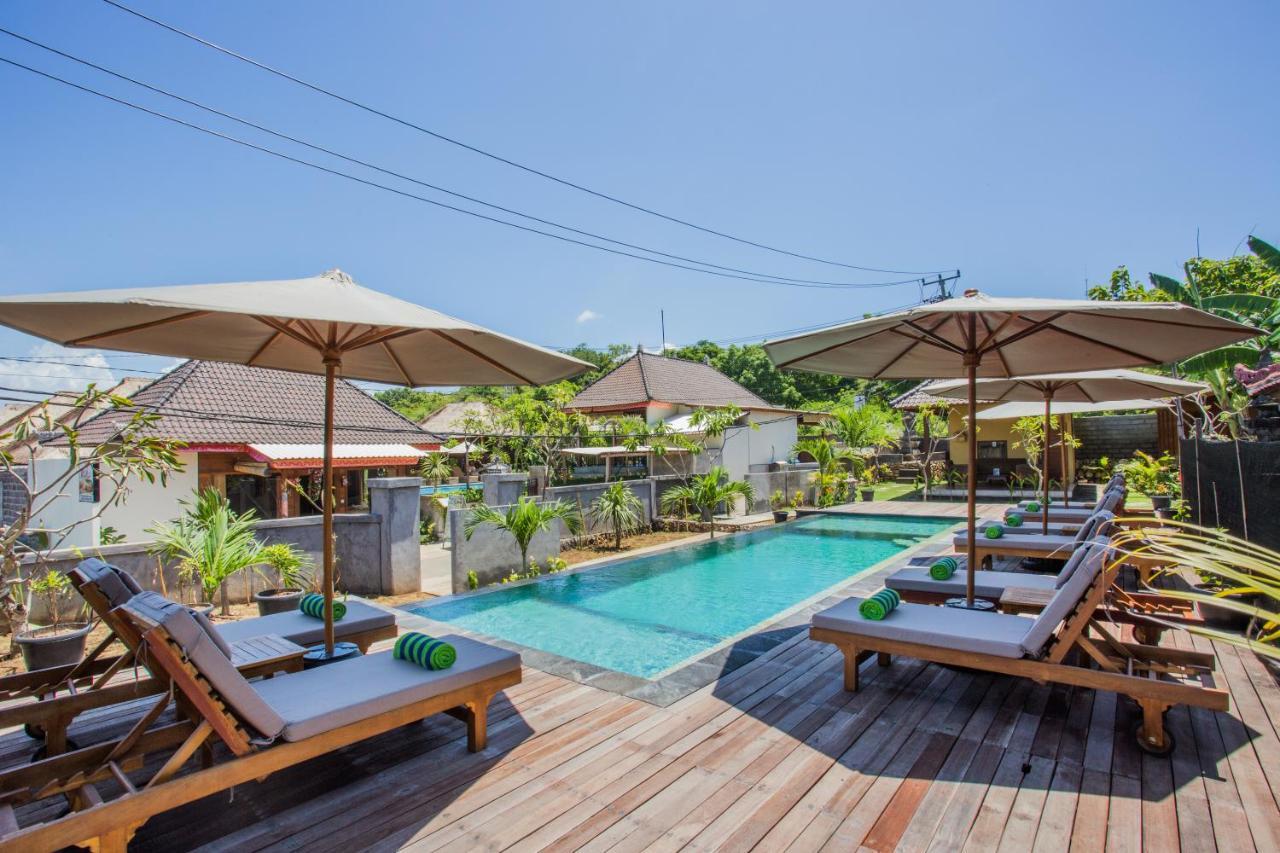 Samanta Huts Hotel Nusa Lembongan  Exterior photo